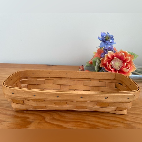 Longaberger Vintage 2002 Bread/Cracker Basket 11.5 x 5 x 2.75” Hand Woven USA - Picture 1 of 6